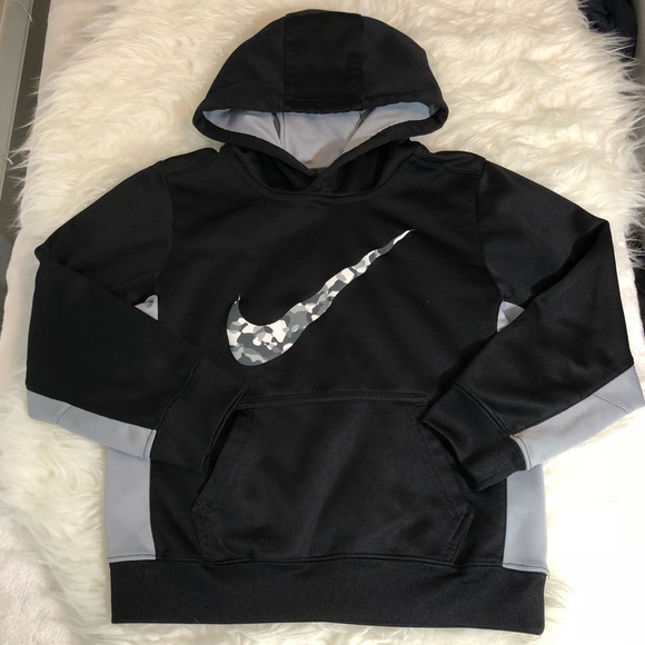 nike camouflage pullover hoodie